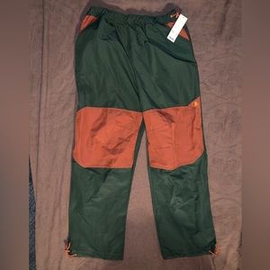Men WITHOUT WALLS pants
